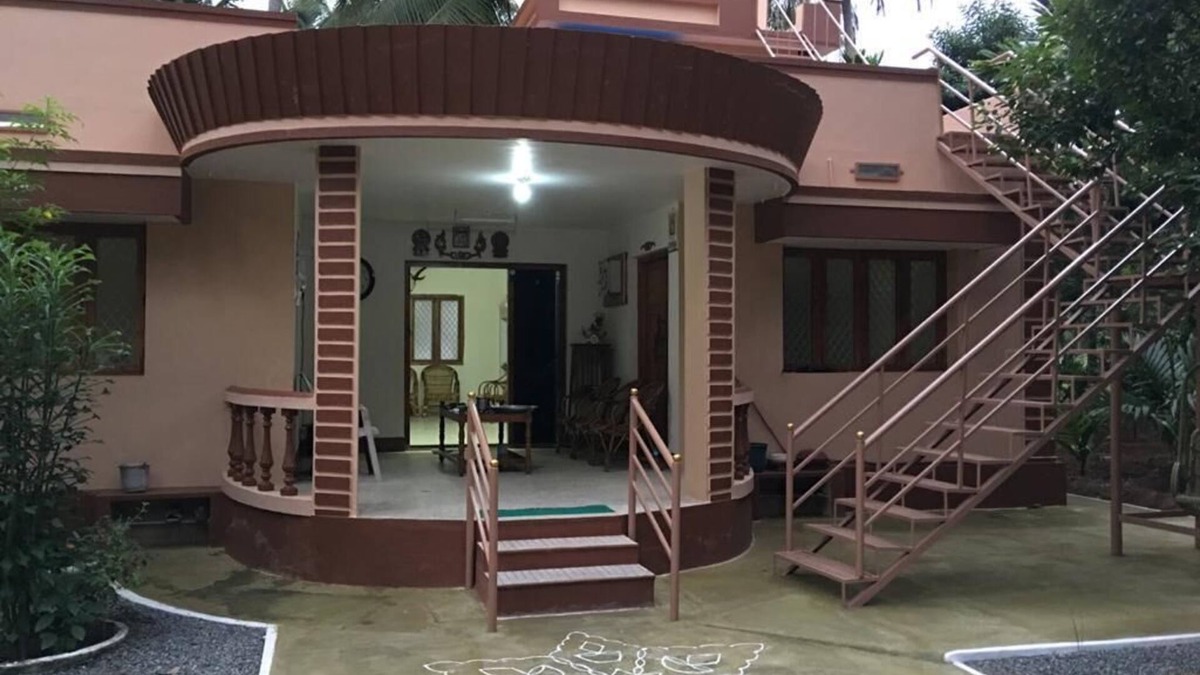 Pollachi Other | FarmStay near Pollachi amidst Coconut Trees with River Access