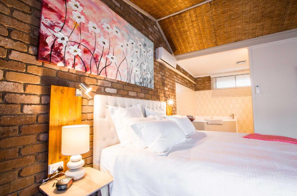 Morwell Hotel | Farnham Court Motel and Restaurant