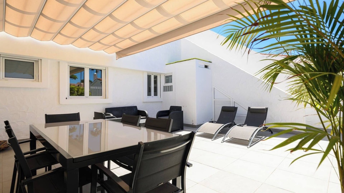 Pasito Blanco House | FaroVela Suites Pasito Blanco III