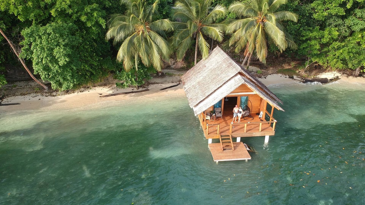 Mbambanga Island Hotel | Fatboys Resort