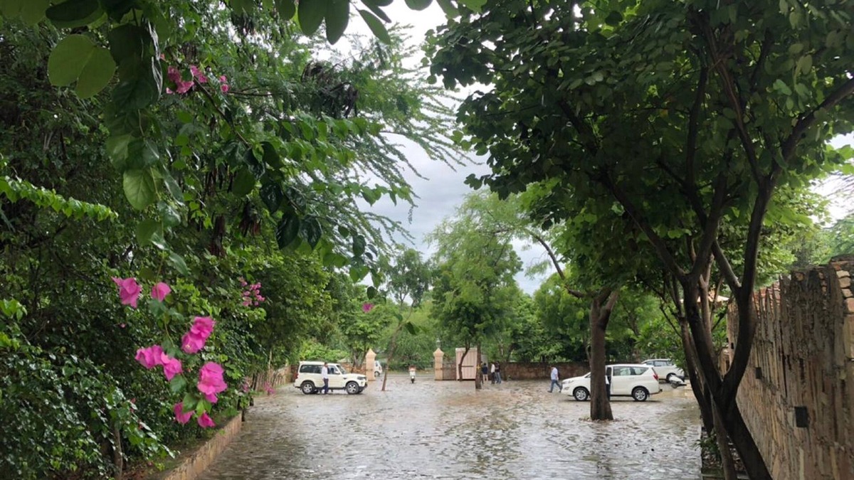 Lake Pichola Hotel | Fateh Niwas