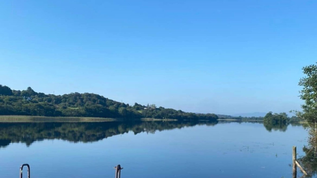 Ballina Hotel | Father Peyton Memorial Centre, Ballina