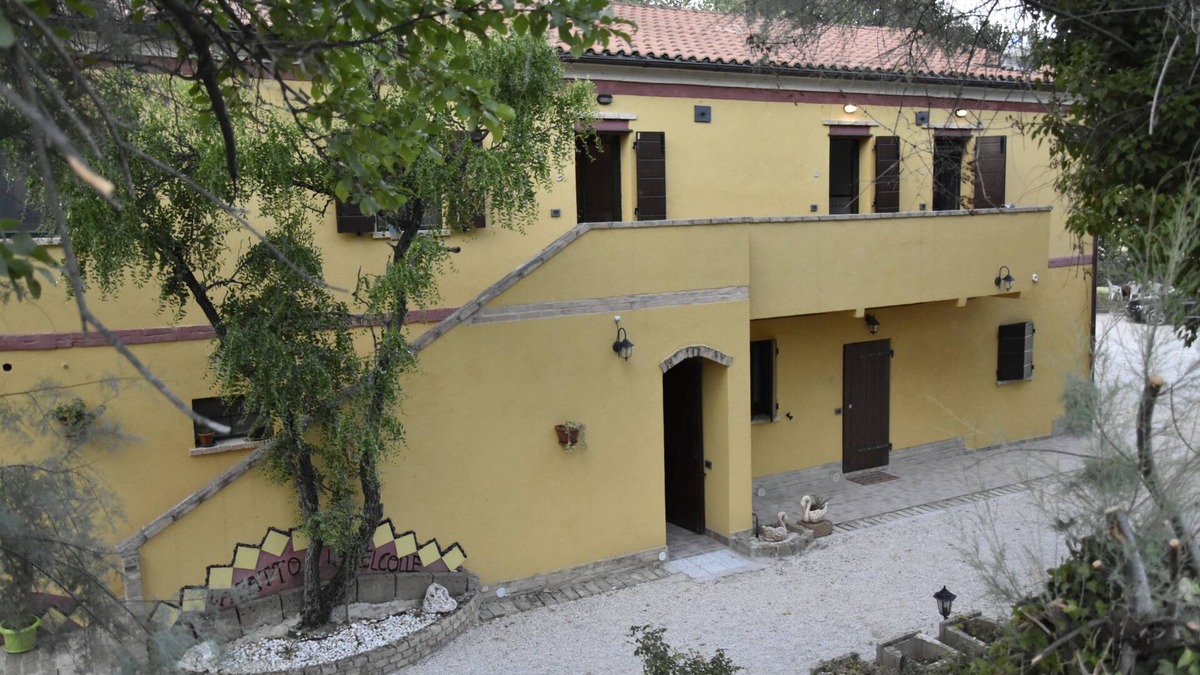 Jesi Apartment | Fattoria del Colle - Butterfly Apartment