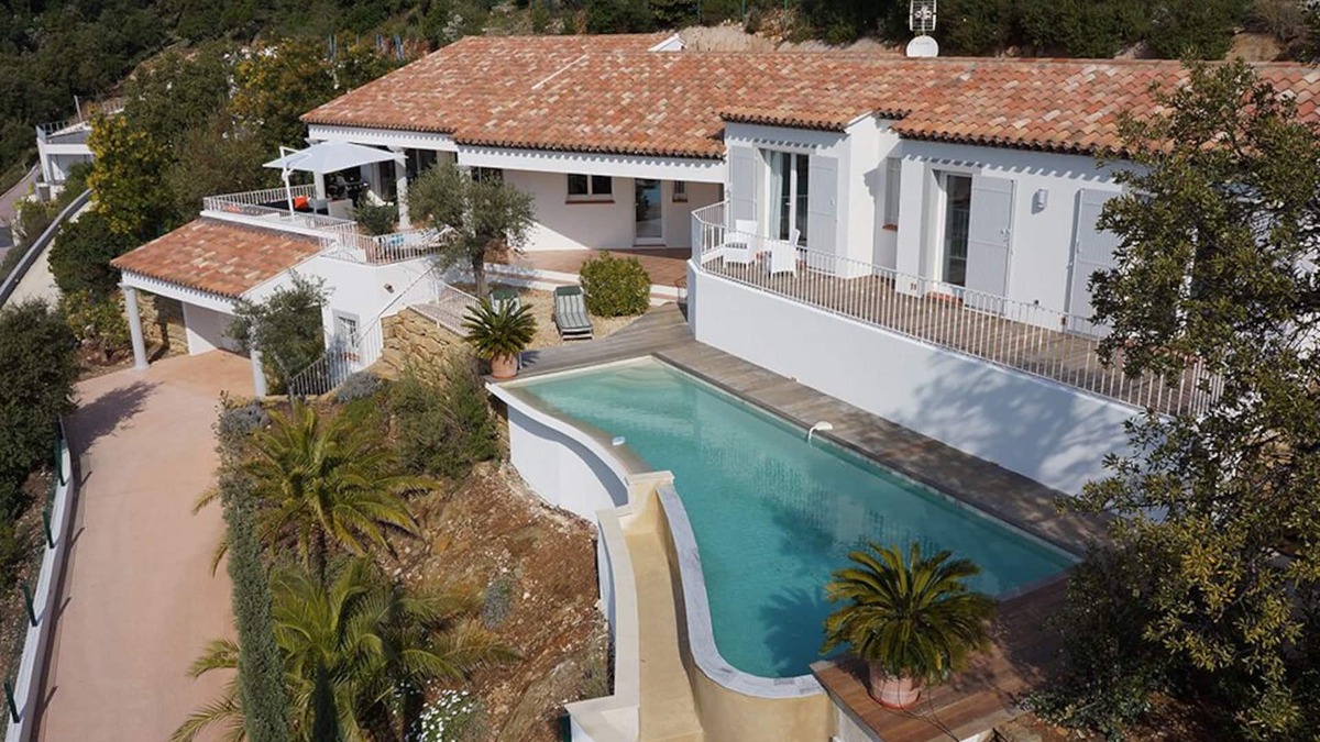 La Londe-les-Maures Villa | FAVORITE WITH SPLENDID SEA VIEW