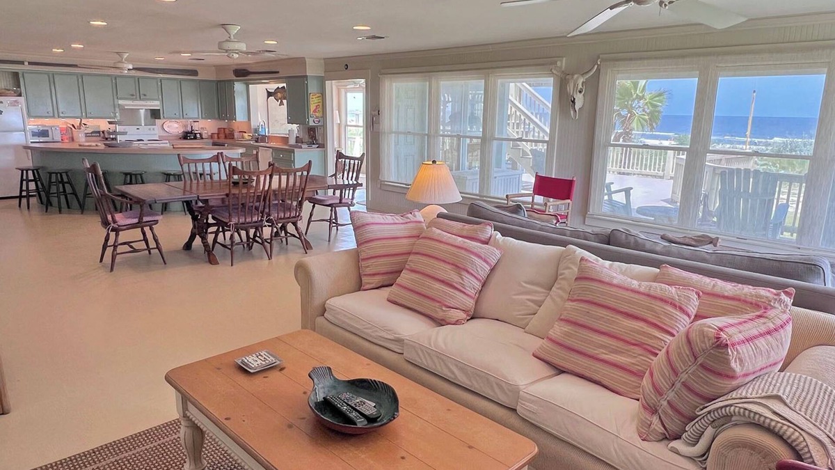 Grand Isle House | Faye DoDo - Beachfront - Island Realty