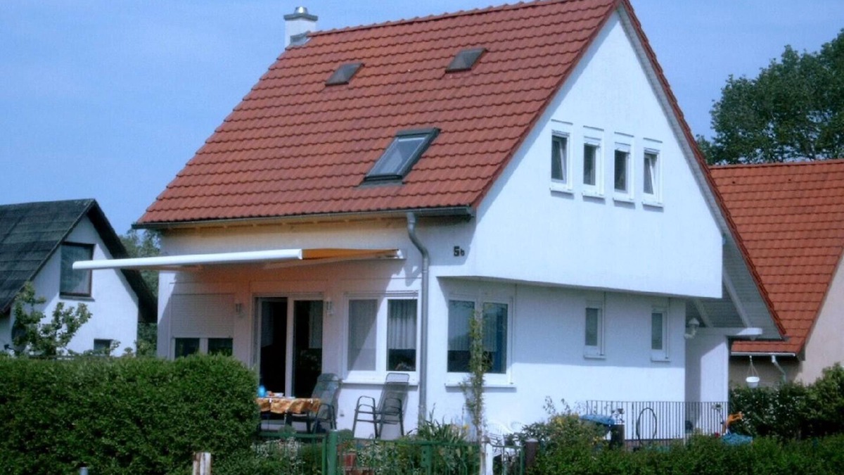 Am Salzhaff House | *Fe-house, 4 pers. Fireplace, Internet, table tennis, children and pets welcome