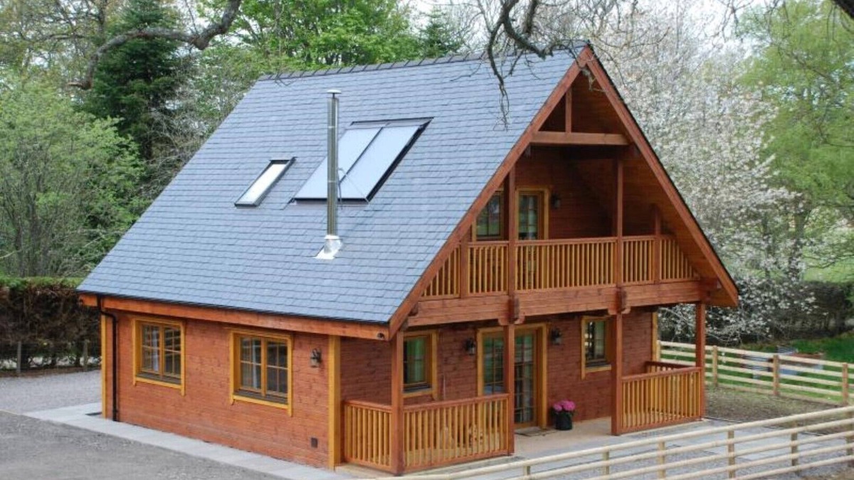 Farr Ski Chalet | FEARNAG LODGE, FARR, Near INVERNESS - [12th to 19th July Still Available]