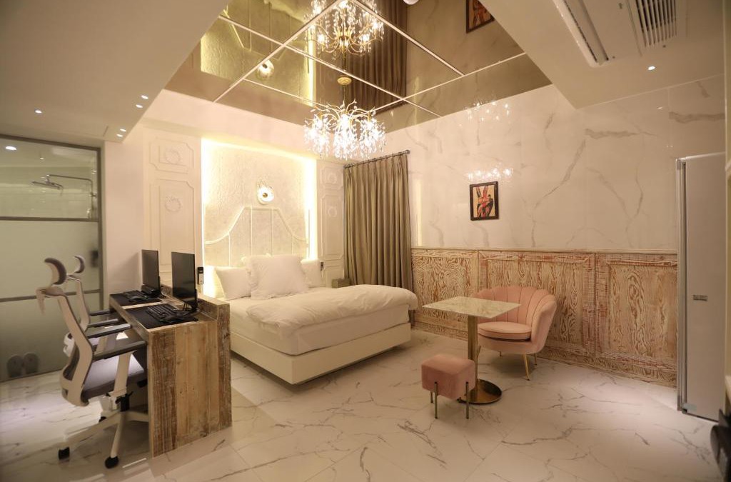 Sindang-dong Hotel | February Hotel SeongSeo