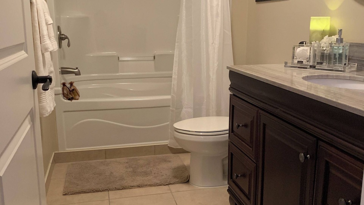 Sudbury Apartment | Feel at home when you're away - in our Elgin Suite!