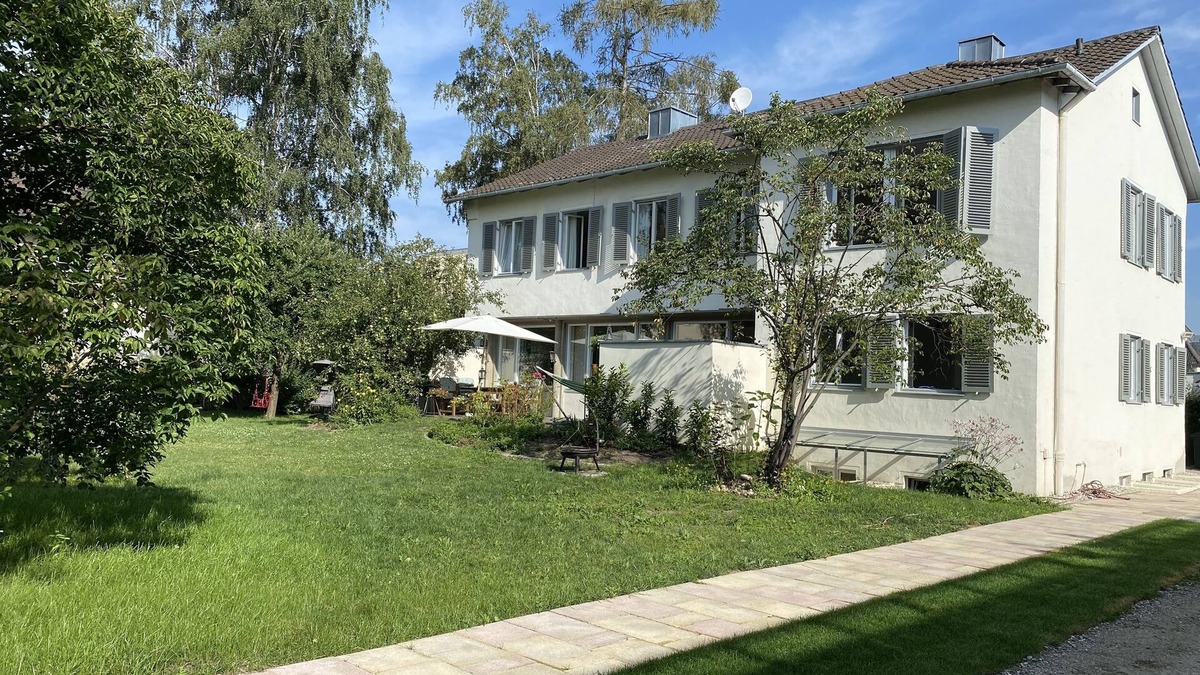 Muehldorf am Inn House | Feel-good house 60s retro design modern near Munich