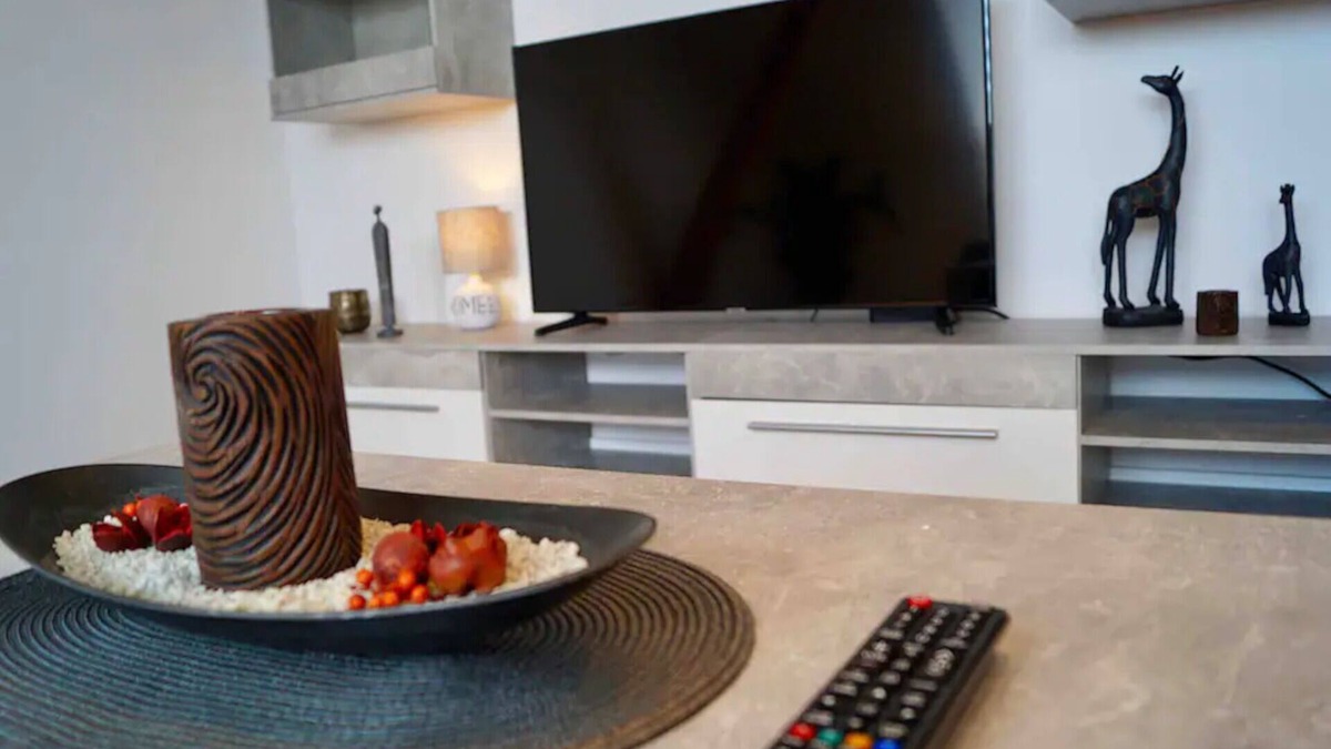 Dessau-Rosslau Apartment | Feel good in the Bauhaus city of Dessau with Netflix