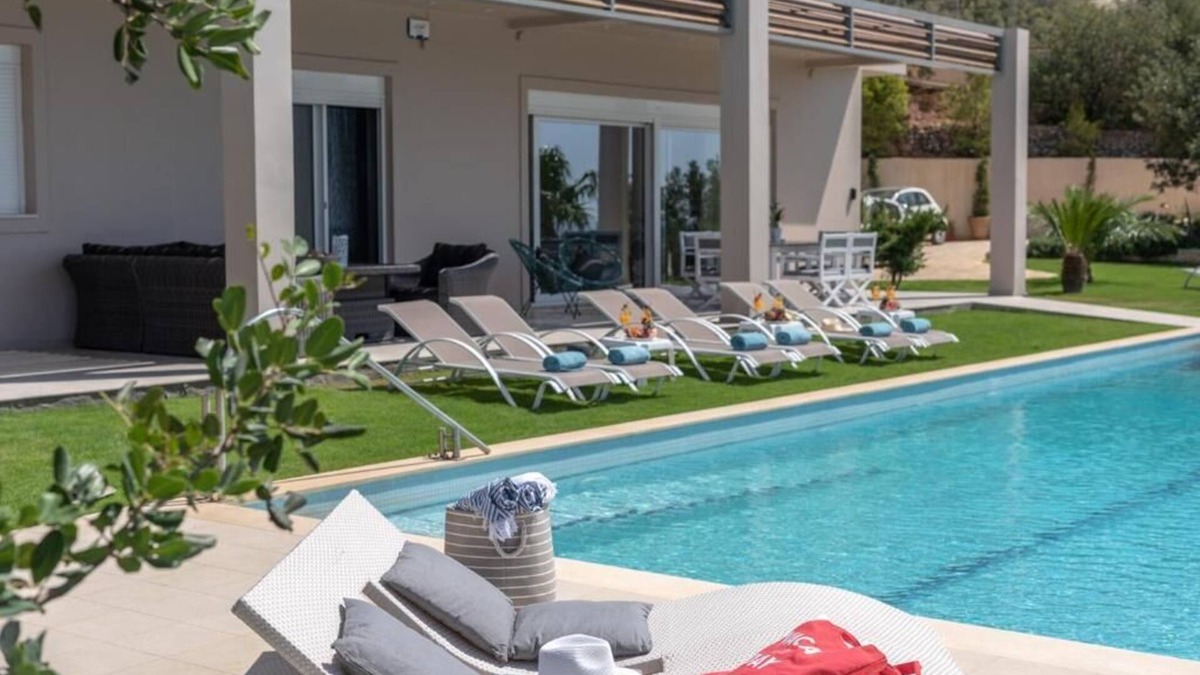 Koutsounari Villa | Feel-good villa in a fantastic location with pool and sea views
