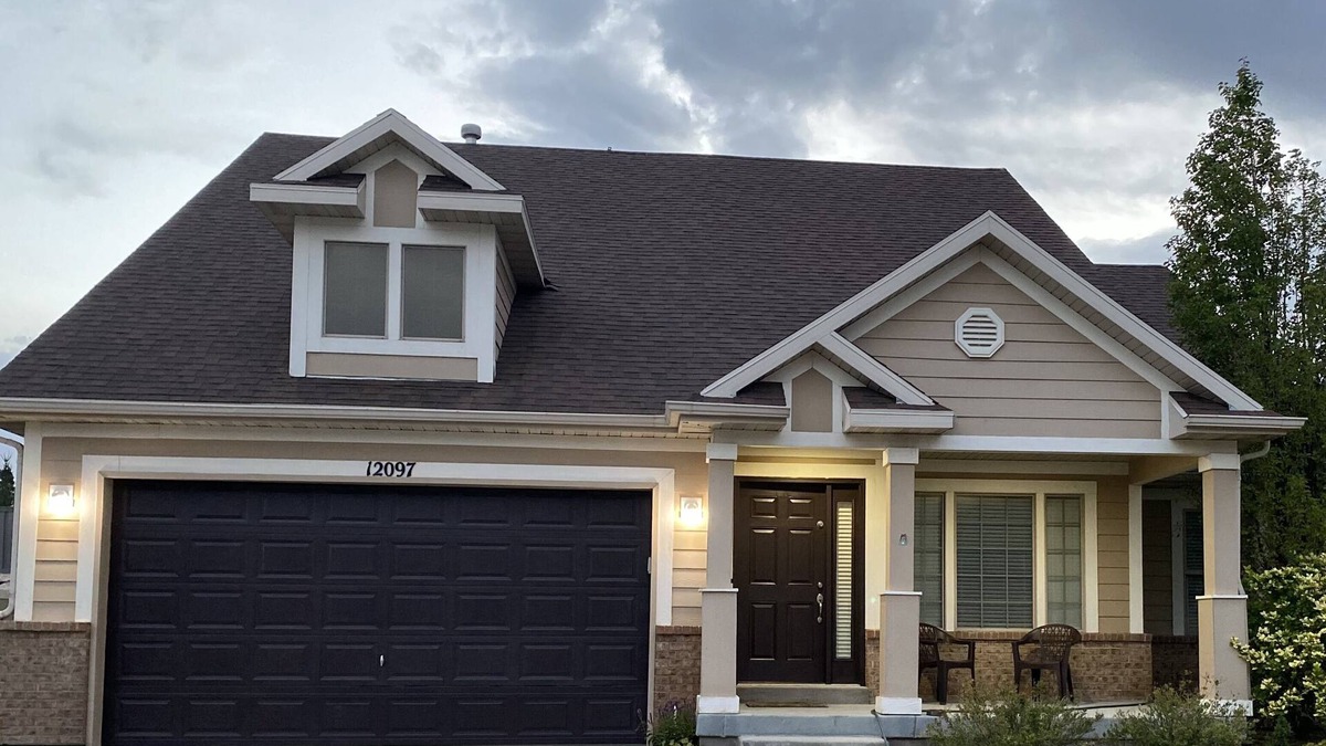 Snowbird House | Feel home when away! Enjoy the Mountain and easy access to outdoor activities!