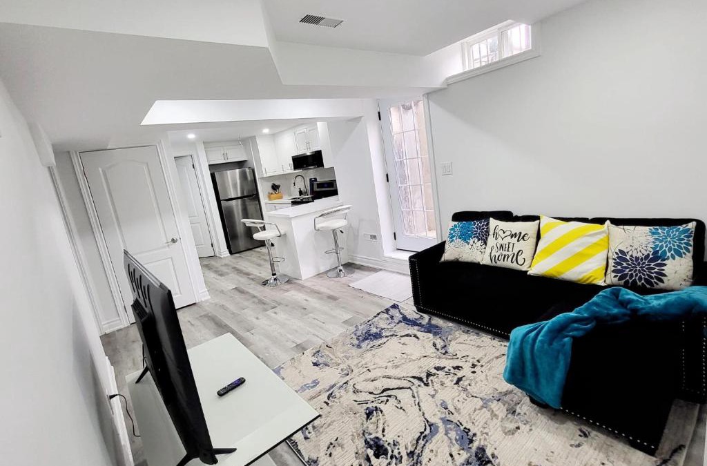 Meadowvale Village Apartment | Feel Like Home/Bs Mississauga