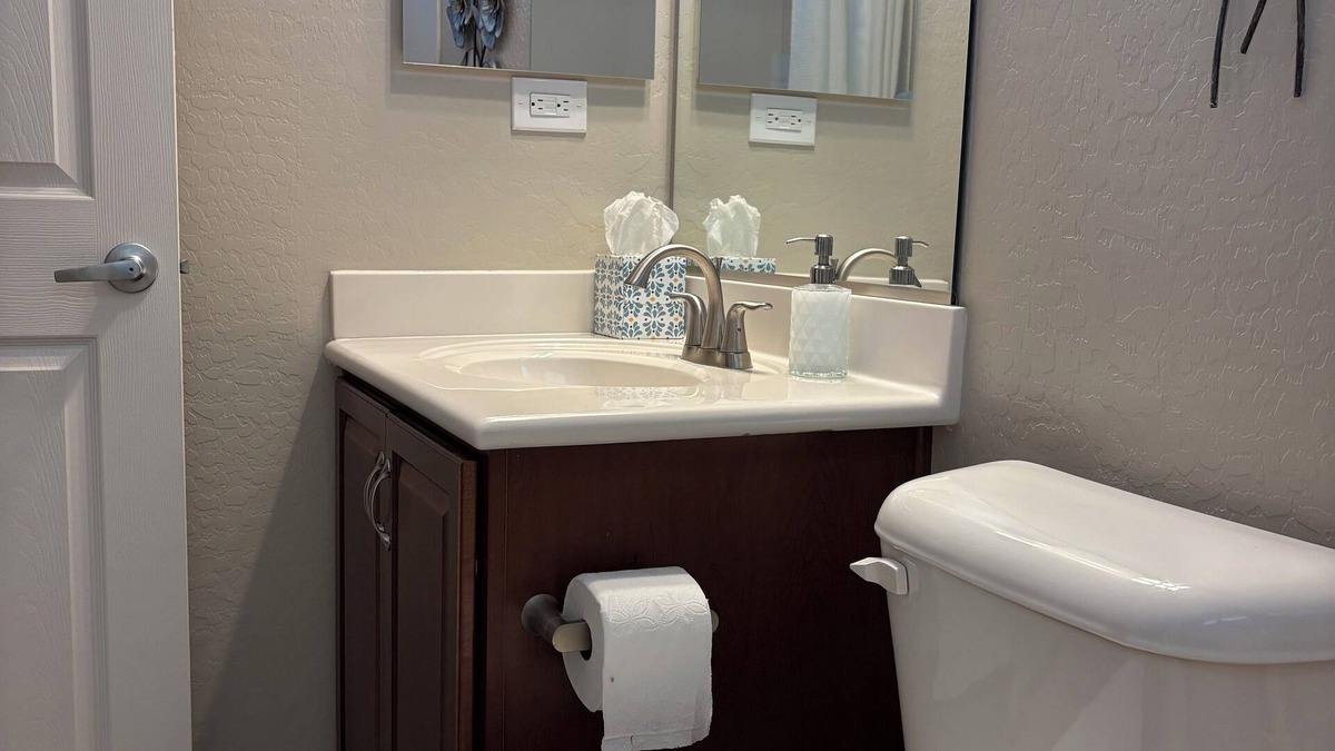 San Tan Valley House | Feels Like Home with Great AC in San Tan Valley