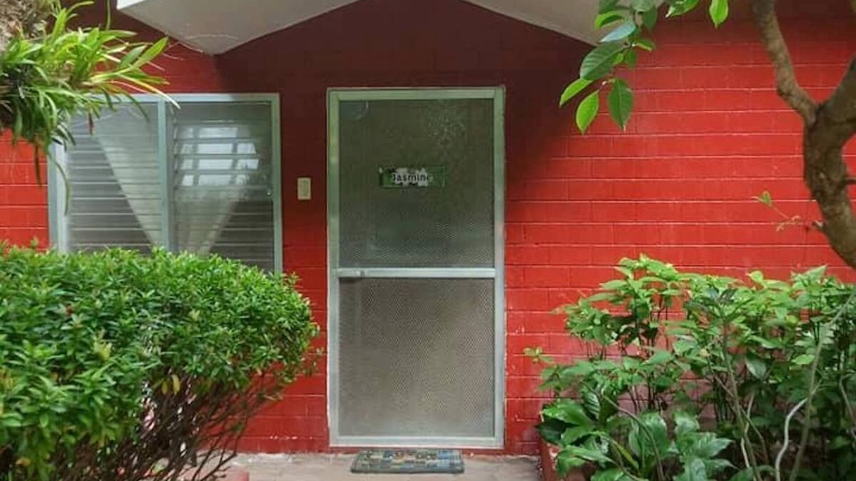 Dumaguete House | Felipa Beach and Guesthouse - Jasmine