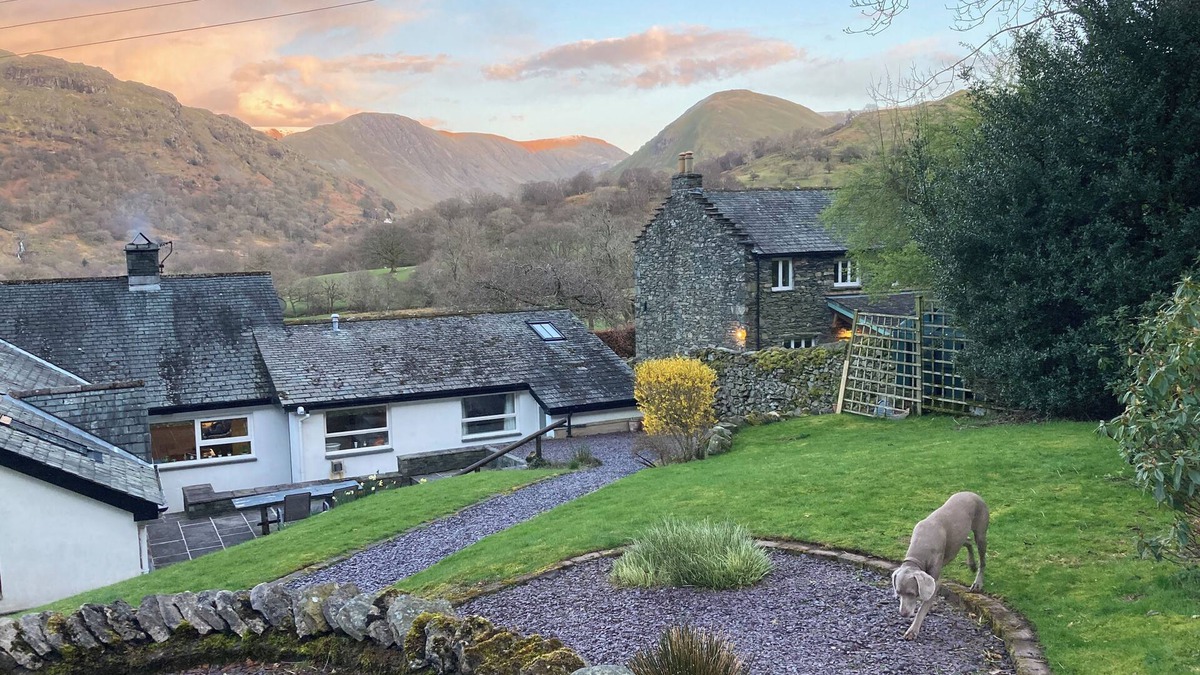 Penrith House | FELLDALE, pet friendly, with open fire in Ullswater