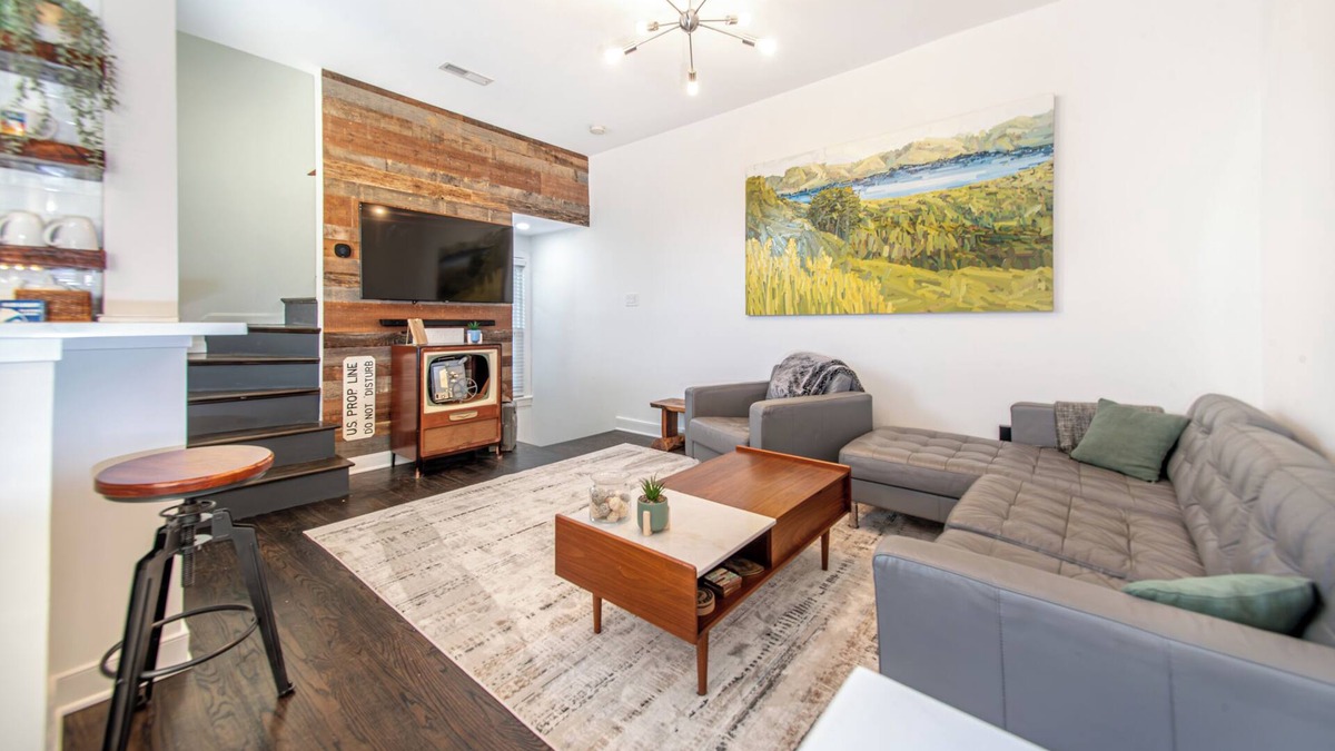 Fells Point Condo | Fells Point Charm with a View