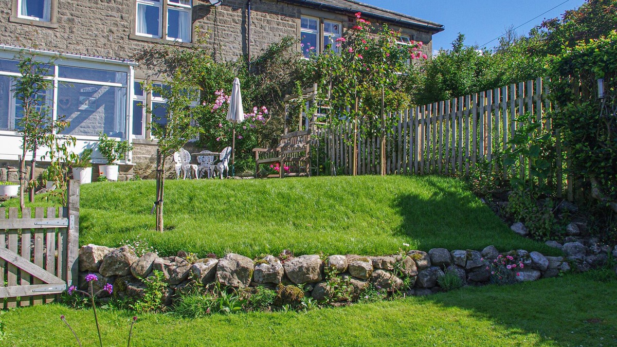 Appletreewick Cottage | FELLSIDE, pet friendly, character holiday cottage in Appletreewick
