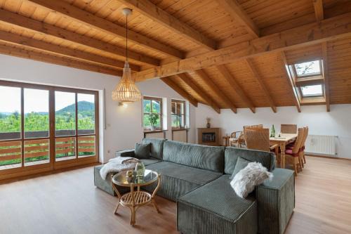 Erfweiler House | Felsenland Idyll
