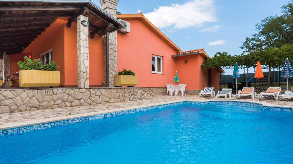 Rogocana Villa | Fenced family and pet-friendly Villa near Rabac, fully air-cond, quiet location
