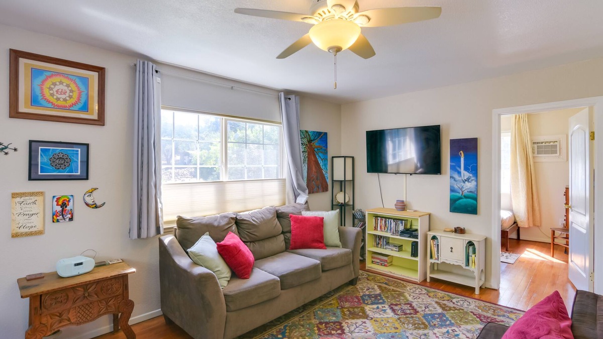 Oroville Cottage | Fenced Yard & Grill: Orville Cottage Near Trails!