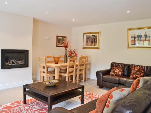 Barnt Green House | Fenn House