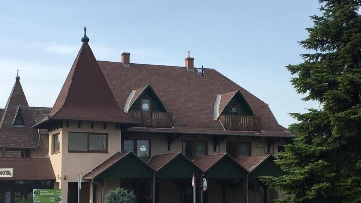 Balatonfenyves Hotel | Fenyves Hotel