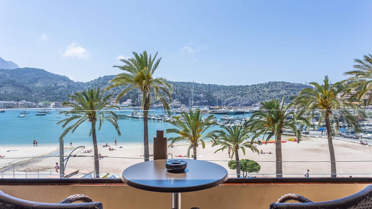 Puerto de Soller Hotel | FERGUS Style Soller Beach