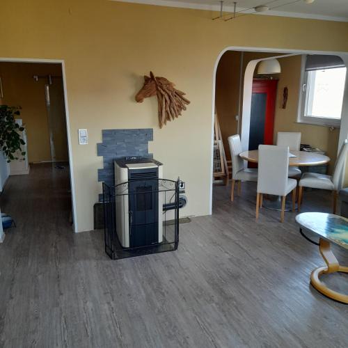 Bad Koenigshofen I. Grabfeld Apartment | Ferienwohnung Rhönblick