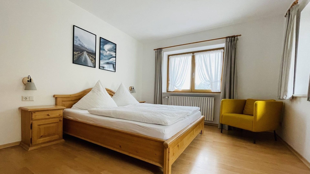 Ramsau Apartment | Ferienwohnung Watzmann, 2-4 Personen, 55 qm, Balkon, 2 Schlafzimmer