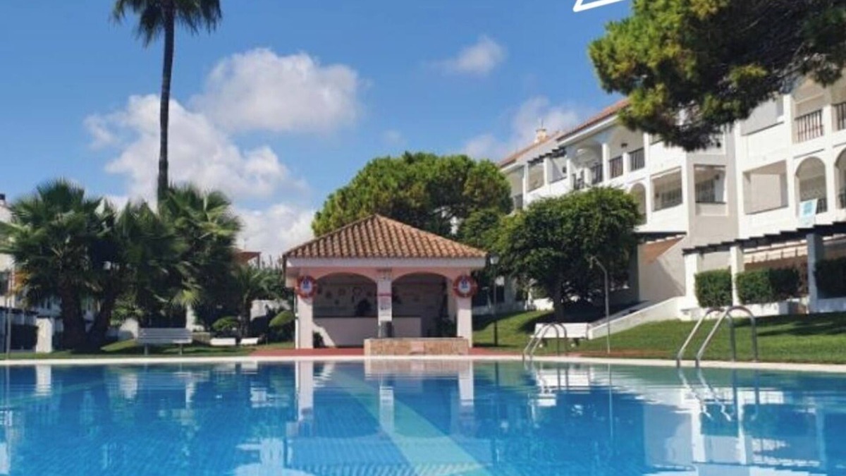 Vinaros Apartment | Ferien Erleben, Erfrischender Pool, Kurzer Weg zum Strand