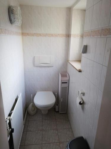 Abhorn Apartment | Ferien- und Monteurwohnung Kieß