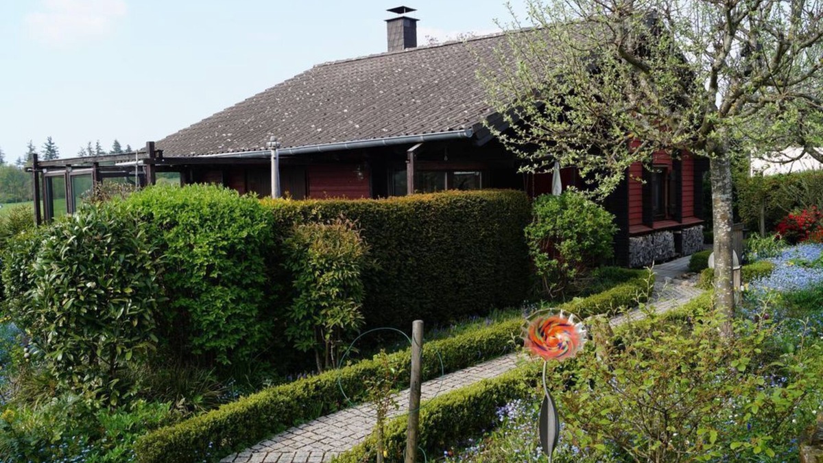 Reidenhausen Apartment | Ferienchalet Rehblick - Ferienhaus, Dusche und Bad, WC, 1 Schlafraum
