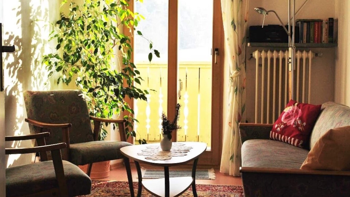Friedenfels Apartment | Feriendomizil (61 m2) im Naturpark Steinwald mit Südbalkon