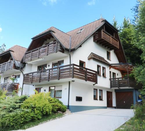 Hinterzarten House | Feriendomizil am Rössleberg, Hinterzarten