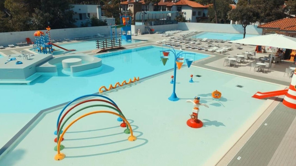 Lido di Spina House | Feriendorf Mare Pineta Mobilehome Viola für 3 Personen