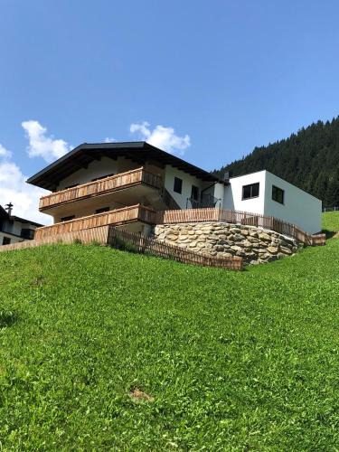 Finkenberg Apartment | FerienGLÜCK, Apartment