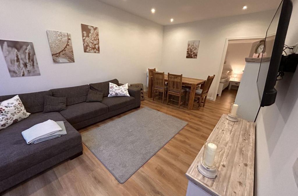 Husen House | Ferienhaus 2-6 Pers Europa Feriendorf neu renoviert mit Sauna