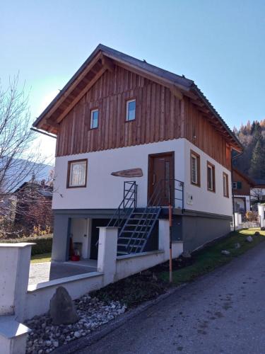 Bad Aussee House | Ferienhaus Alpengarten
