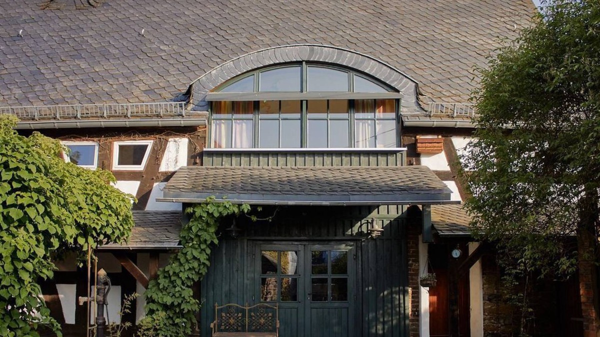 Hundsangen House | Ferienhaus am Dorfbrunnen - 4 Bett Ferienhaus, Bad, Sauna