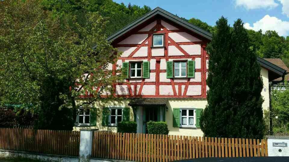 Kinding Apartment | Ferienhaus am Mühlbach