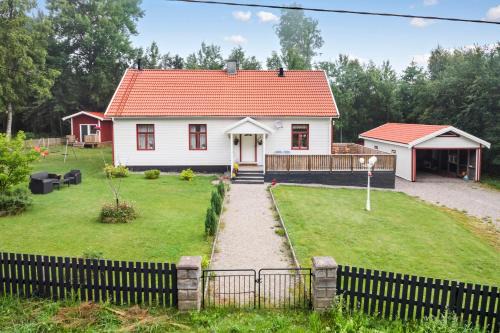 Berghemmet House | Ferienhaus am Mycklaflon