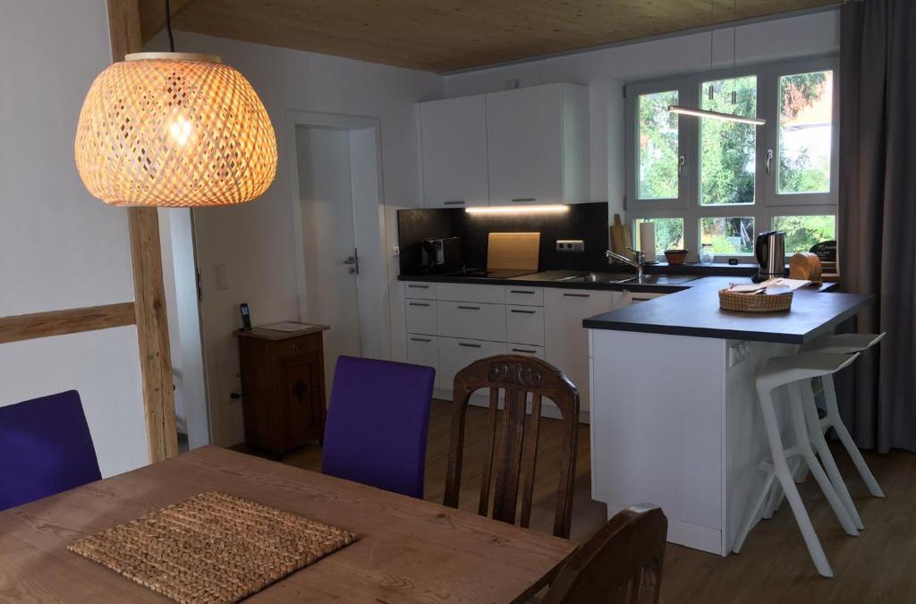 Ochsenfurt Apartment | Ferienhaus "Am Saarbach"