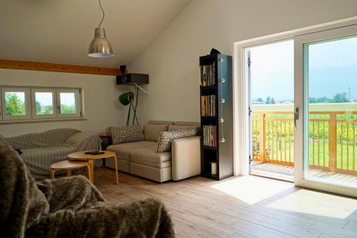 Ainring House | Ferienhaus Am Weitfeld - Ruheoase mit Garten & Bergblick nahe Salzburg