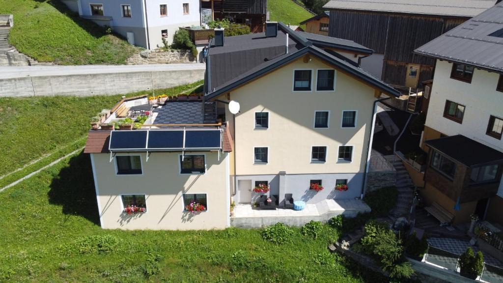 Kappl Apartment | Ferienhaus Bergblick Kappl, nur 17 Minuten vom Skigebiet Ischgl entfernt