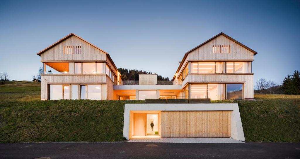 Laterns House | Ferienhaus Bergfrieden Laterns auf 1.170 m