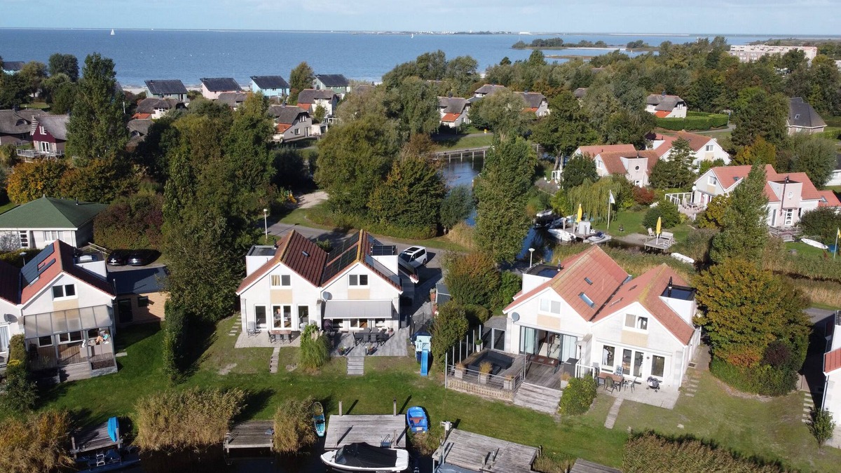 Makkum House | Ferienhaus für 6 Gäste mit 100m² in Makkum