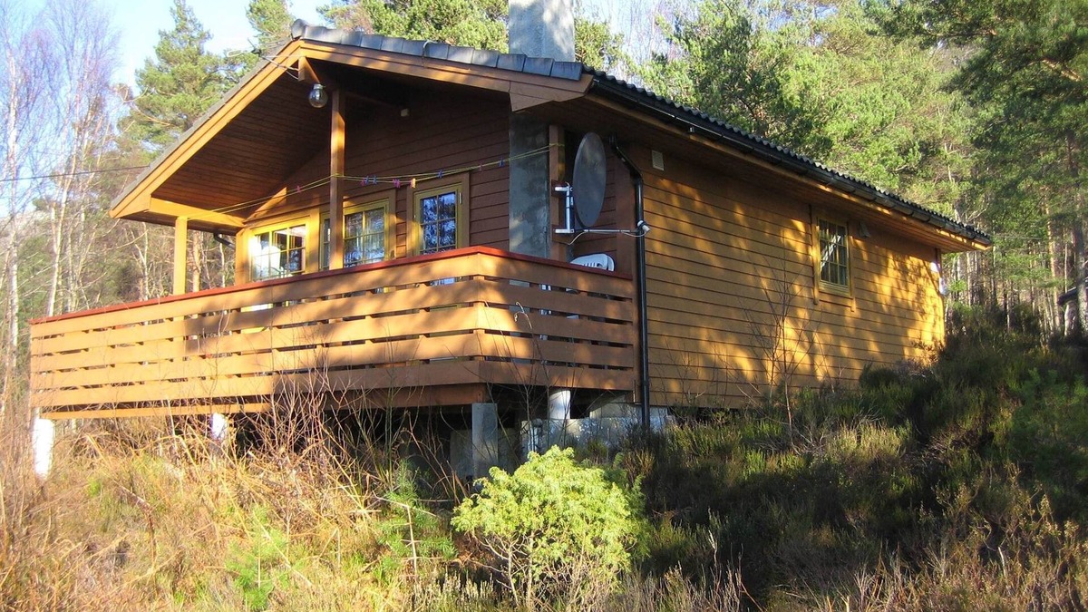 Lyngstranda House | Ferienhaus für 7 Personen am Hardangerfjord, 9,9 und 15 PS Motorboot Mietbar