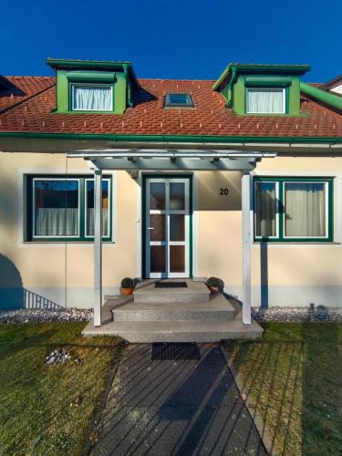 Fuerstenfeld House | Ferienhaus - gemütlich und traditionell auf 90 m2